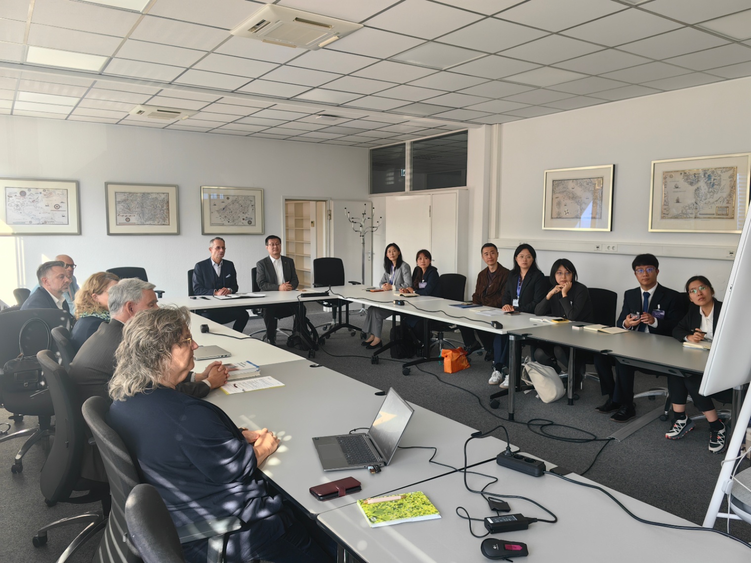 3 Wiley-会议照.jpg